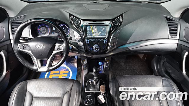 Hyundai i40 2012 — photo 7