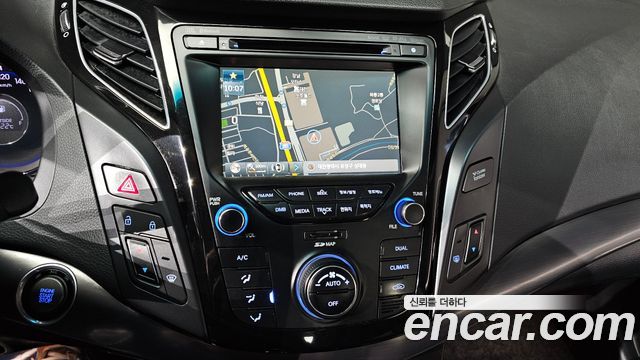 Hyundai i40 2012 — photo 15