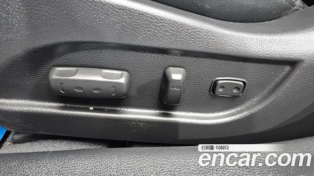Hyundai i40 2012 — photo 18