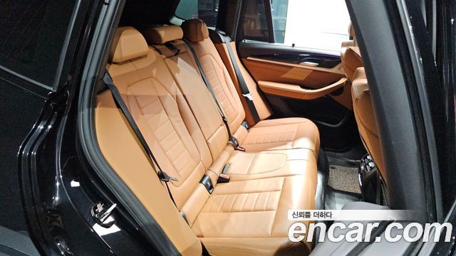 BMW X3 2019 — photo 17