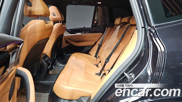 BMW X3 2019 — photo 16