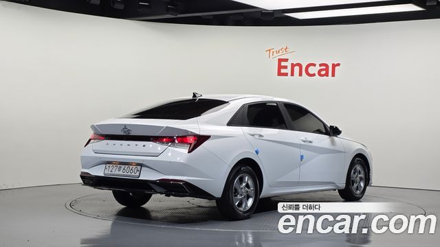 Hyundai AVANTE 2021 — photo 2