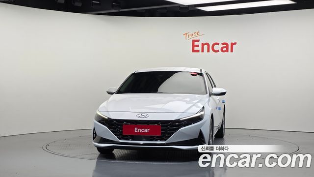 Hyundai AVANTE 2021 — photo 3