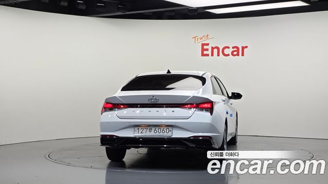 Hyundai AVANTE 2021 — photo 4