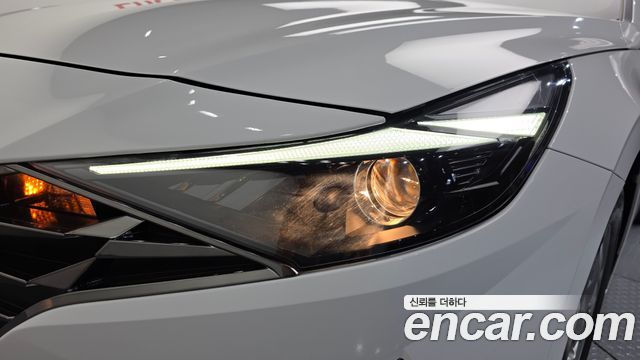 Hyundai AVANTE 2021 — photo 8