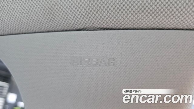 Hyundai AVANTE 2021 — photo 28