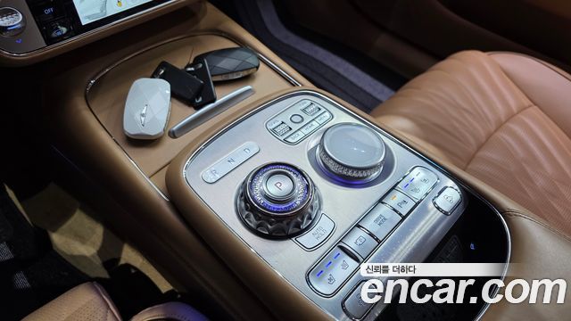 Genesis G90 2022 — photo 9