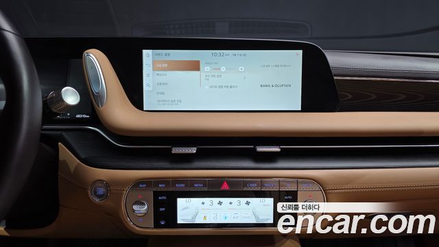 Genesis G90 2022 — photo 15