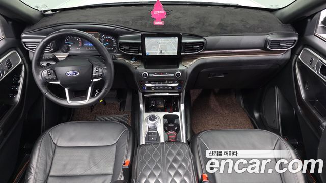 Ford Explorer 2020 — photo 10