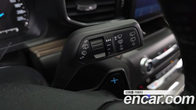 Ford Explorer 2020 — photo 31