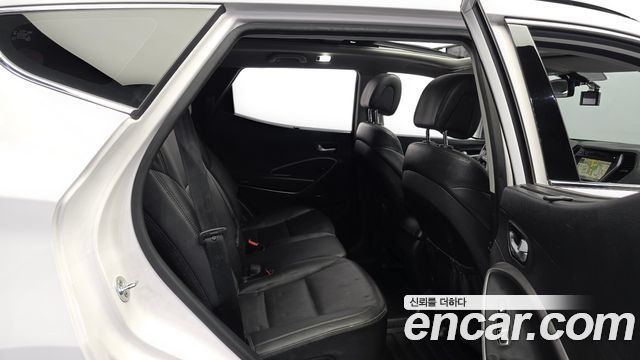 Hyundai Santafe 2015 — photo 11
