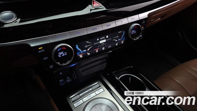 Genesis G80 2021 — photo 24