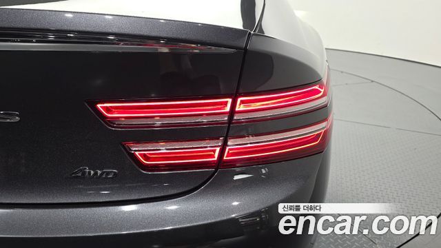 Genesis G80 2021 — photo 9