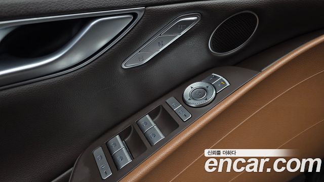 Genesis G80 2021 — photo 28