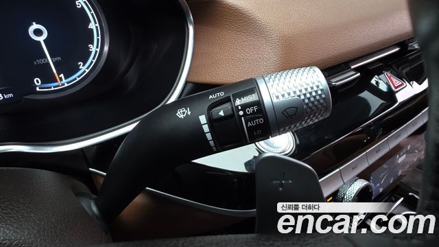Genesis G80 2021 — photo 31