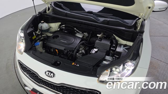 Kia Sportage 2016 — photo 6