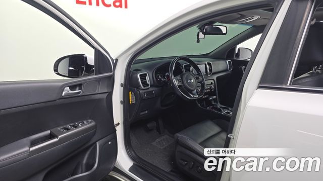 Kia Sportage 2016 — photo 10