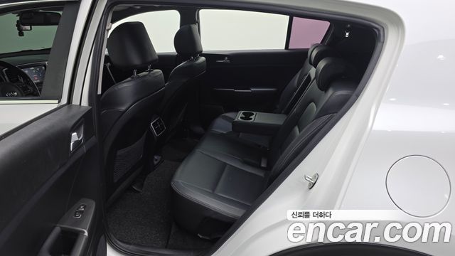 Kia Sportage 2016 — photo 11