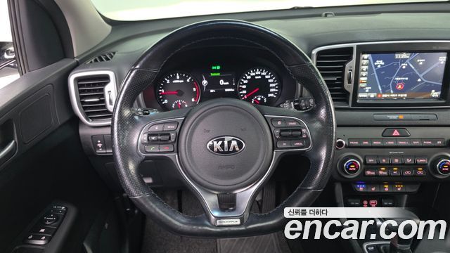 Kia Sportage 2016 — photo 12