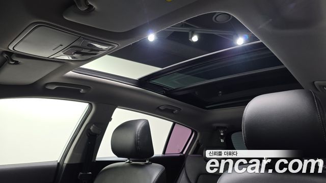Kia Sportage 2016 — photo 19
