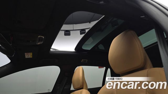 Volvo V60 2022 — photo 20