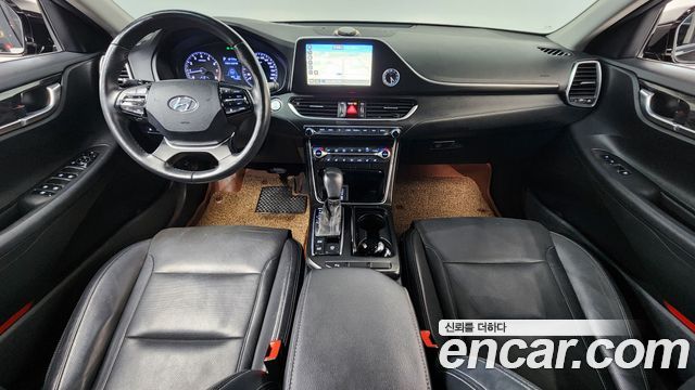 Hyundai Grandeur 2018 — photo 10