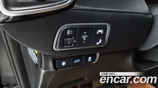 Hyundai Grandeur 2018 — photo 28