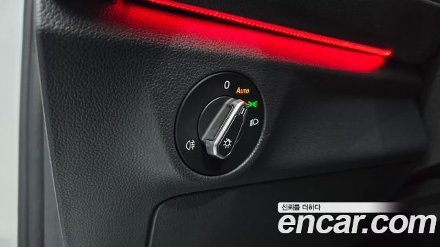 Volkswagen Jetta 2024 — photo 20