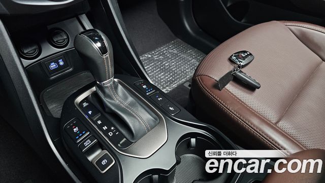 Hyundai Maxcruz 2017 — photo 12