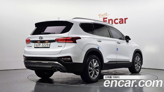 Hyundai Santafe 2019 — photo 2