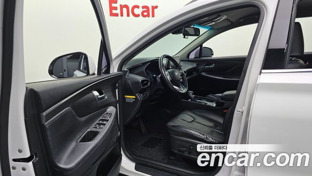 Hyundai Santafe 2019 — photo 10
