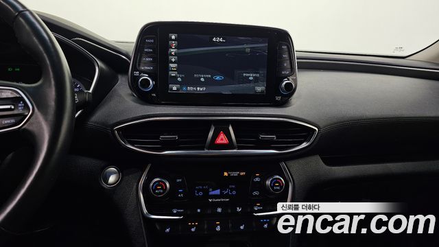 Hyundai Santafe 2019 — photo 16