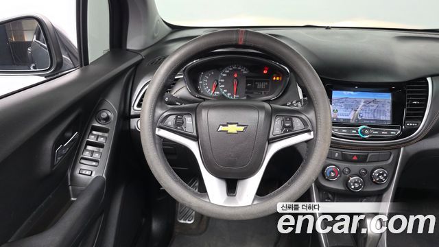 Chevrolet Korea Trax 2017 — photo 19