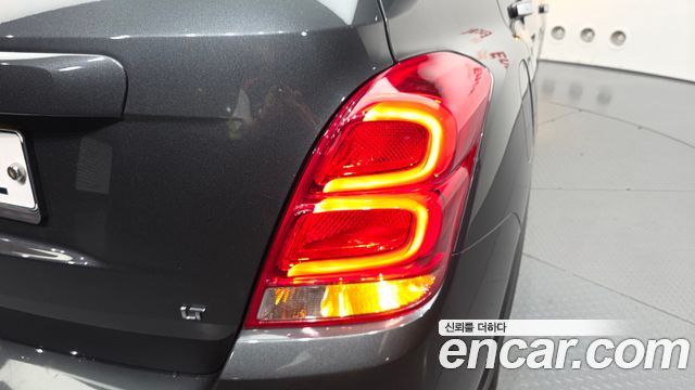 Chevrolet Korea Trax 2017 — photo 9