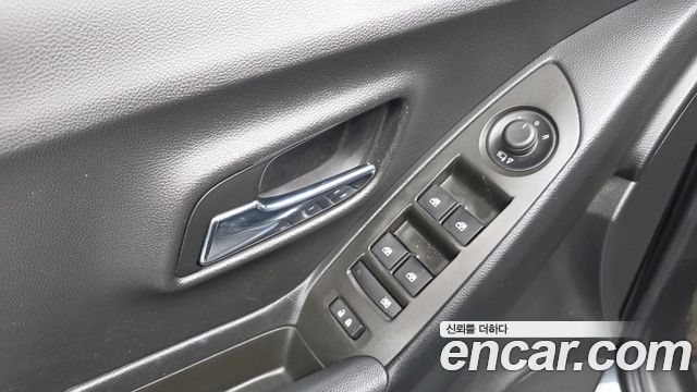 Chevrolet Korea Trax 2017 — photo 30