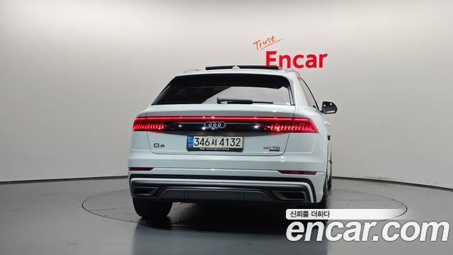 Audi Q8 2021 — photo 4
