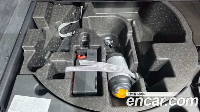 Audi Q8 2021 — photo 24
