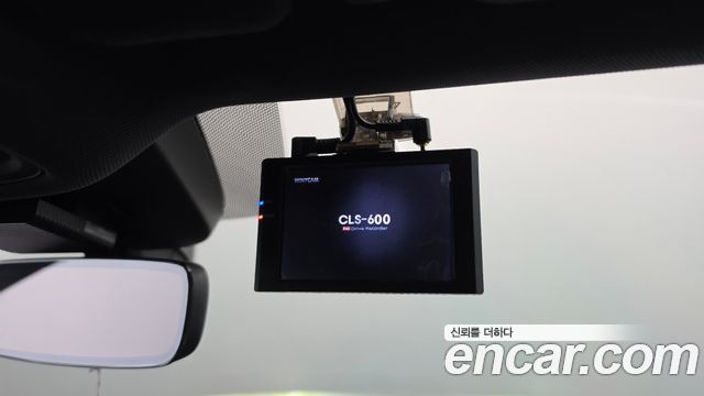 Audi Q8 2021 — photo 37