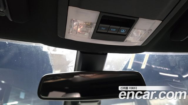 Ford Explorer 2018 — photo 18