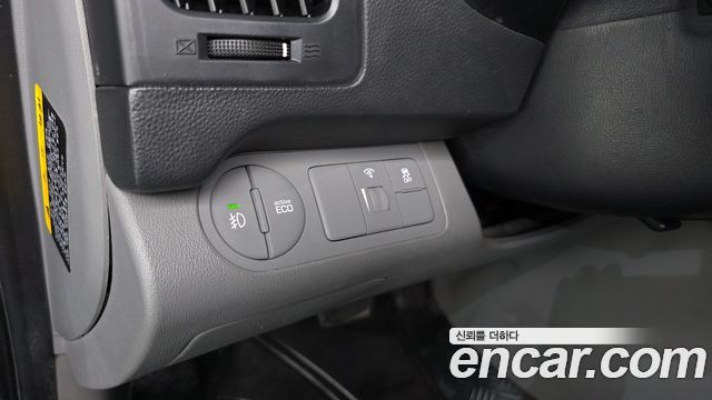 Hyundai Starex 2016 — photo 14