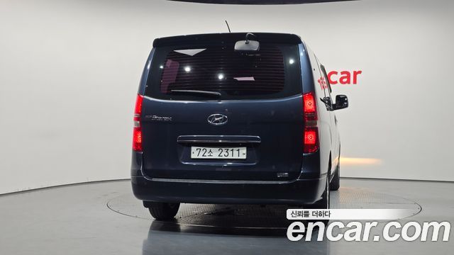 Hyundai Starex 2017 — photo 4