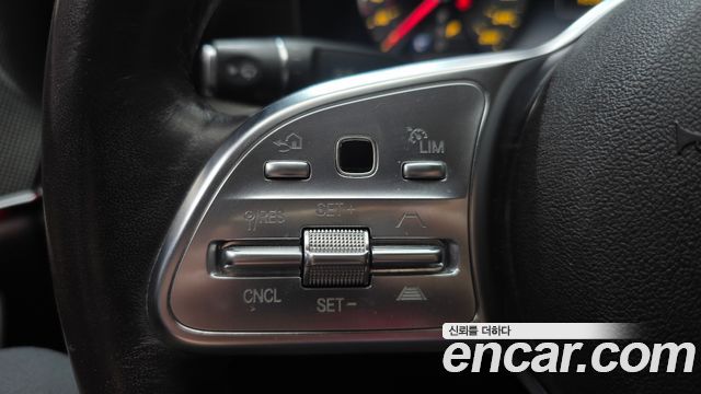 Mercedes-Benz CLS-Class 2019 — photo 23