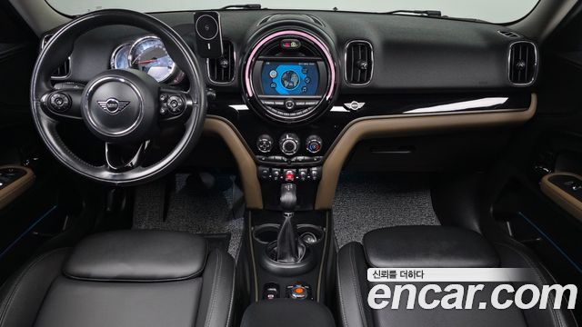 Mini Countryman 2019 — photo 7