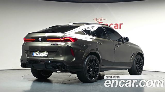 BMW X6M 2023 — photo 2