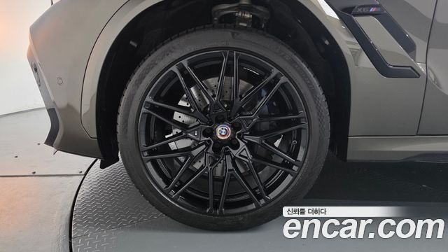BMW X6M 2023 — photo 5