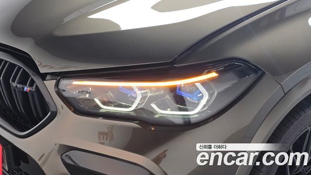 BMW X6M 2023 — photo 8