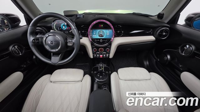 Mini Cooper 2023 — photo 10