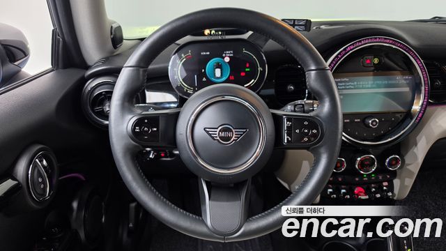 Mini Cooper 2023 — photo 20