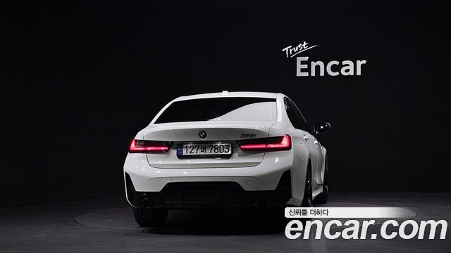 BMW 3-Series 2024 — photo 4