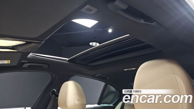BMW 3-Series 2024 — photo 25